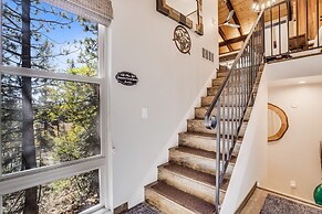 Pinegrove by Avantstay Beautiful Villas Condo Just Outside Tahoe City