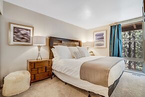 Pinegrove by Avantstay Beautiful Villas Condo Just Outside Tahoe City