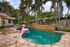 Coral Ridge Getaway by Avantstay Pool Hot Tub Billiards 5mins to Beach