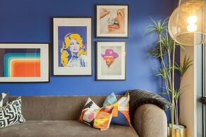 Wonderstruck Walkable Midtown Location at Odyssey Pool BBQ Fitness Roo