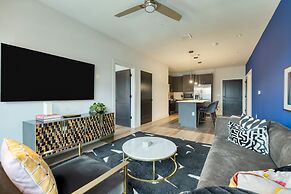 Wonderstruck Walkable Midtown Location at Odyssey Pool BBQ Fitness Roo