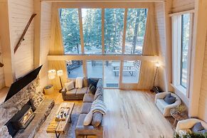 Lundy Bearden Serene Tahoe Retreat With Deck Fireplace and Forest View