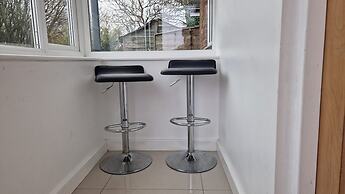 Amani 2-bed Bungalow - Sleeps 4 - Pet Friendly