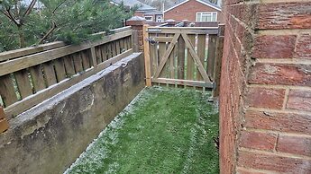 Amani 2-bed Bungalow - Sleeps 4 - Pet Friendly