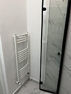 Suite 49