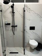 Suite 49