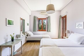 The Sea House Skiathos