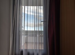 Hotel Issa