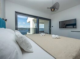 Villa Vista Luxury and Style