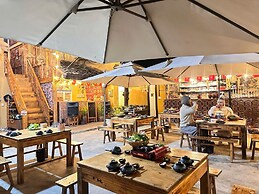 Khói Homestay and Restaurant