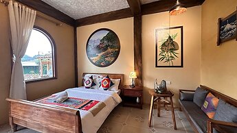 Khói Homestay and Restaurant