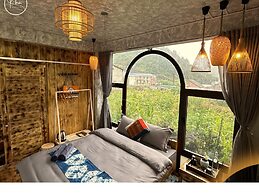 Khói Homestay and Restaurant