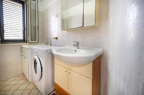 1st Floor Apartment in the City - air Conditioned - Wifi