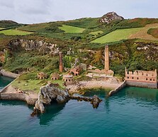 Seaside Escape at Ty Bugail - Holyhead