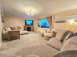 Seaside Escape at Ty Bugail - Holyhead