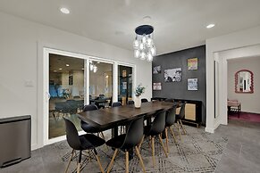 Whitewater River House - Game Room, Firepit, Walking Distance to White