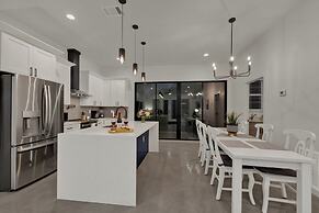 Serene Getaway Nestled in the Tx Hill Country!