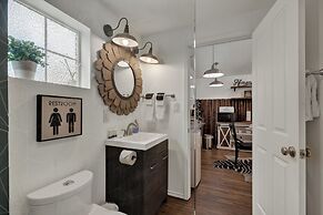 Poplar Place Soho With Hot Tub - 6 Blks to Main St