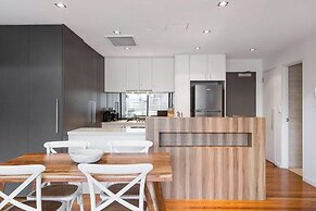 Hotel Lifestyle Home Living