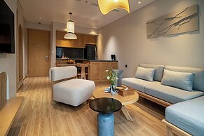 Nam Dat Hotel by D'Lecia Ha Long