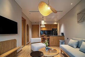 Nam Dat Hotel by D'Lecia Ha Long