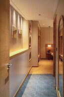 Nam Dat Hotel by D'Lecia Ha Long