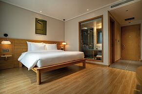 Nam Dat Hotel by D'Lecia Ha Long