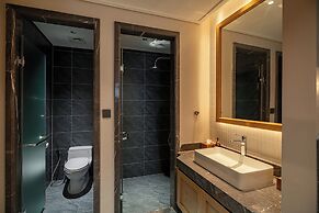 Nam Dat Hotel by D'Lecia Ha Long