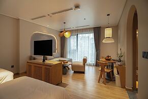 Nam Dat Hotel by D'Lecia Ha Long