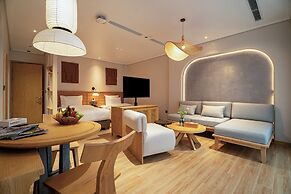 Nam Dat Hotel by D'Lecia Ha Long