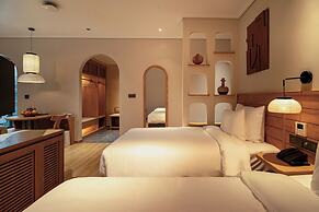 Nam Dat Hotel by D'Lecia Ha Long
