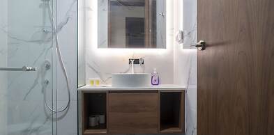 Moonway Luxury Suites At CORE Residence