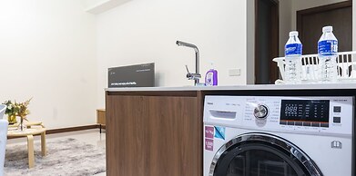 Moonway Luxury Suites At CORE Residence