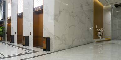 Moonway Luxury Suites At CORE Residence