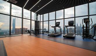 Moonway Luxury Suites At CORE Residence