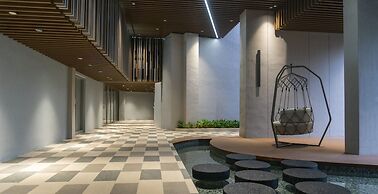 Moonway Luxury Suites At CORE Residence