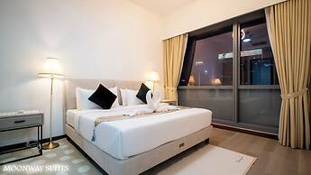 Moonway Luxury Suites At CORE Residence