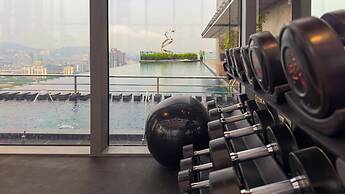 Moonway Luxury Suites At CORE Residence