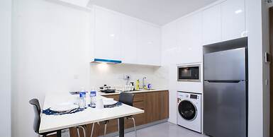 Moonway Luxury Suites At CORE Residence