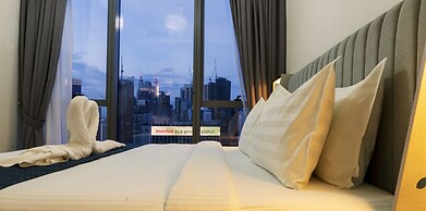 Moonway Luxury Suites At CORE Residence