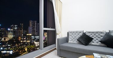 Moonway Luxury Suites At CORE Residence