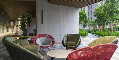 Moonway Luxury Suites At CORE Residence