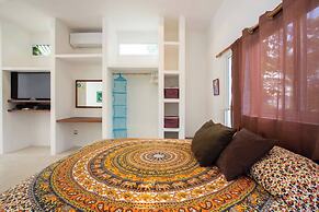 Mini Pini Birdwatching and Cenote Loft4 you Only