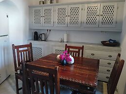 Charming 1705 Castle House in Pirgos Kallistis, Greece