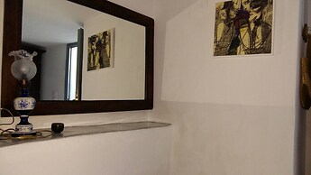 Charming 1705 Castle House in Pirgos Kallistis, Greece