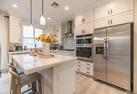 @marbella Lane -amazing 5BR Home in Rancho Mission