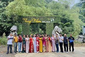 Núi Vàng Tràng An