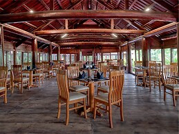 Núi Vàng Tràng An