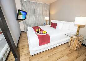 The Shoreline Suites