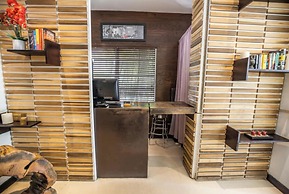 The Shoreline Suites